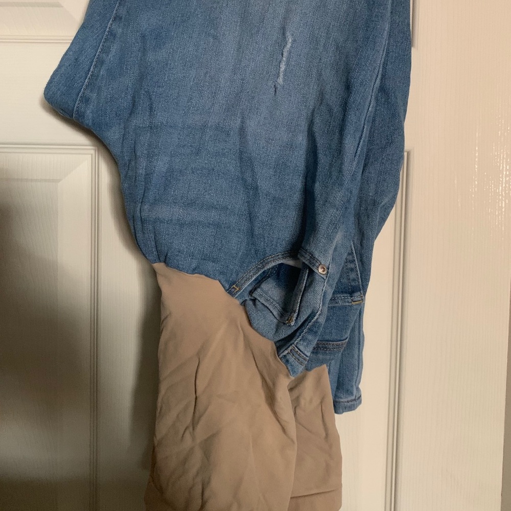 Maternity distressed jeans